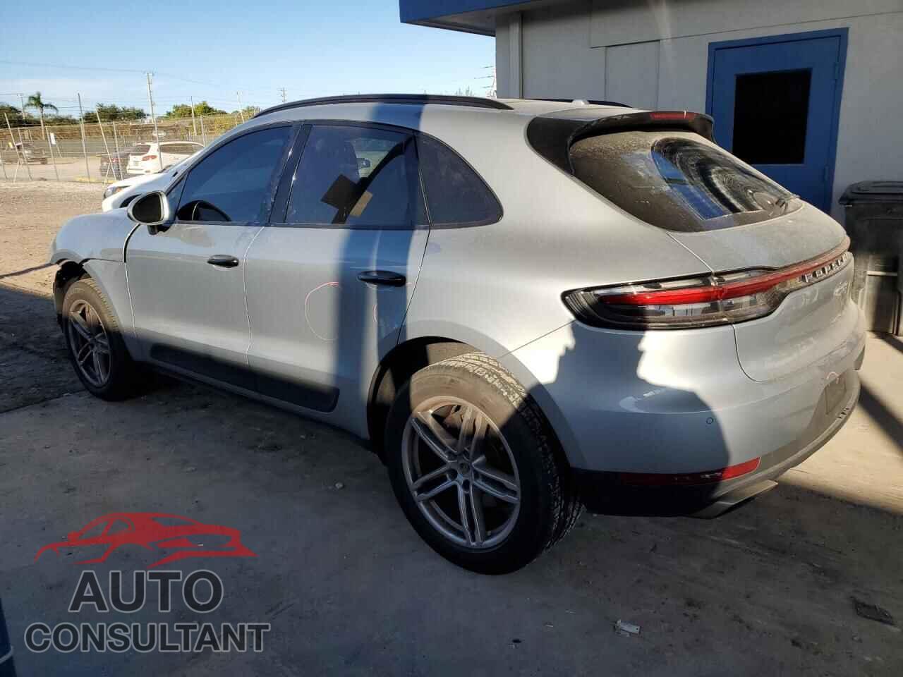 PORSCHE MACAN 2019 - WP1AA2A58KLB00757