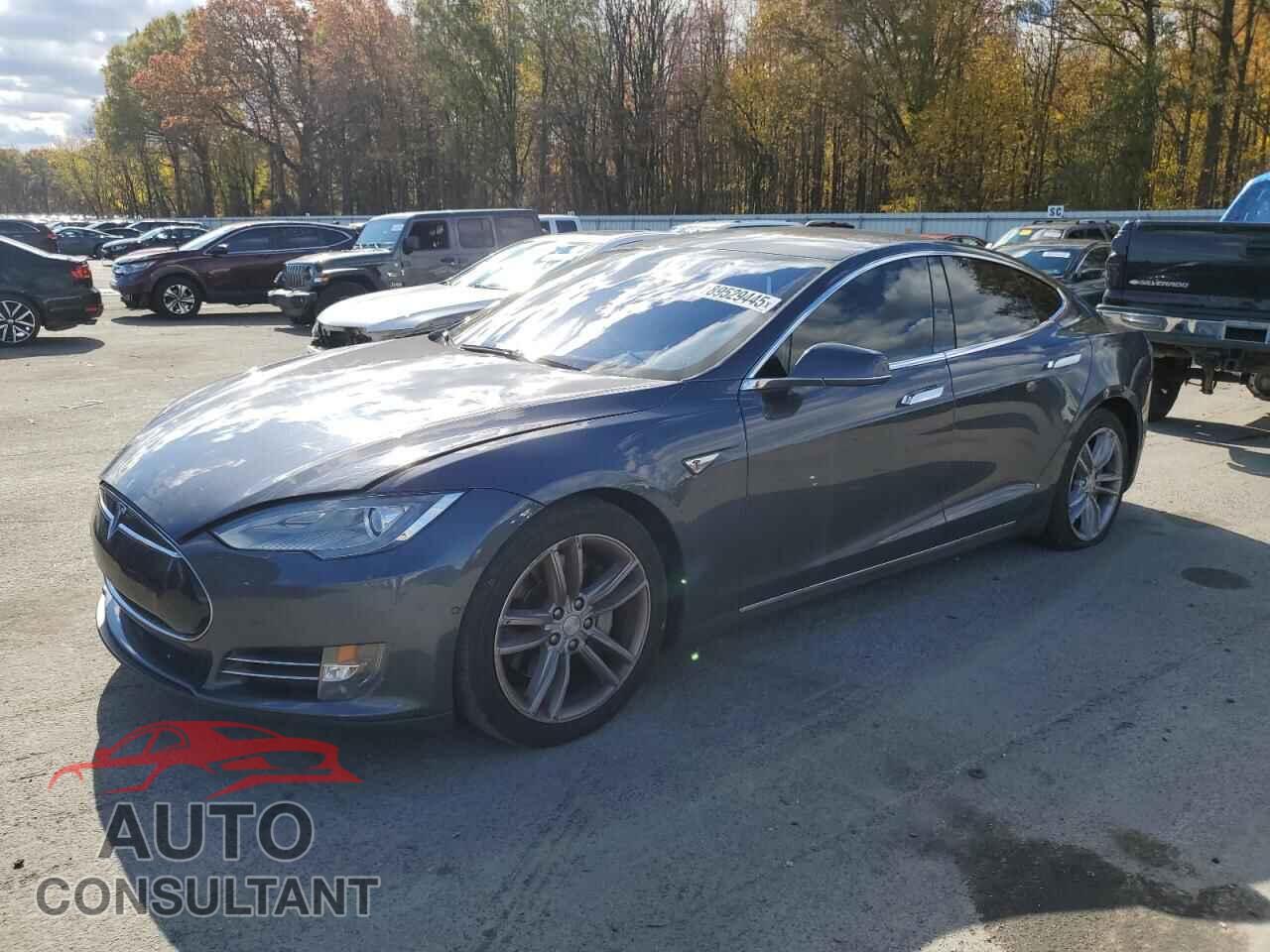 TESLA MODEL S 2015 - 5YJSA1H29FF081284