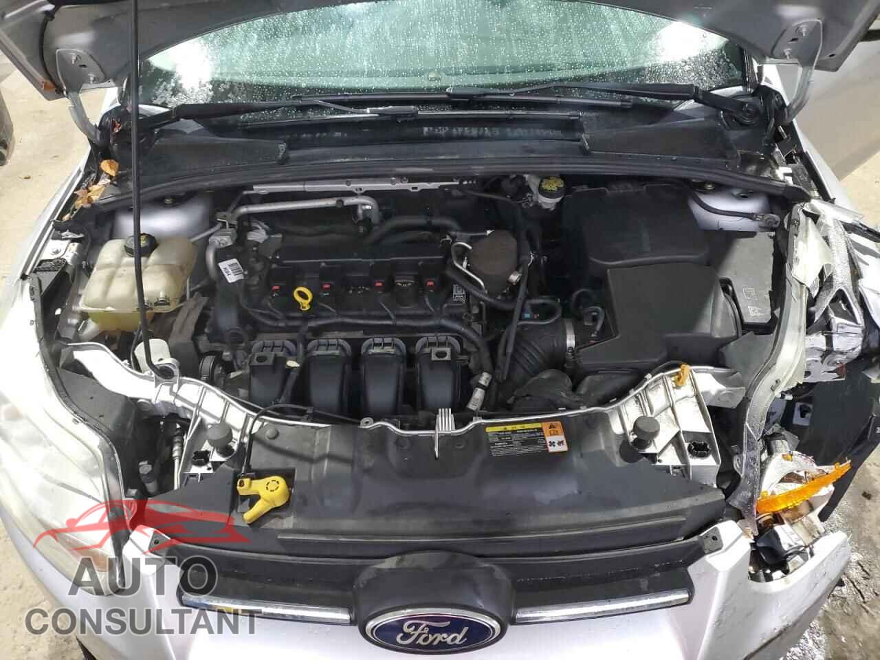 FORD FOCUS 2014 - 1FADP3F2XEL457062
