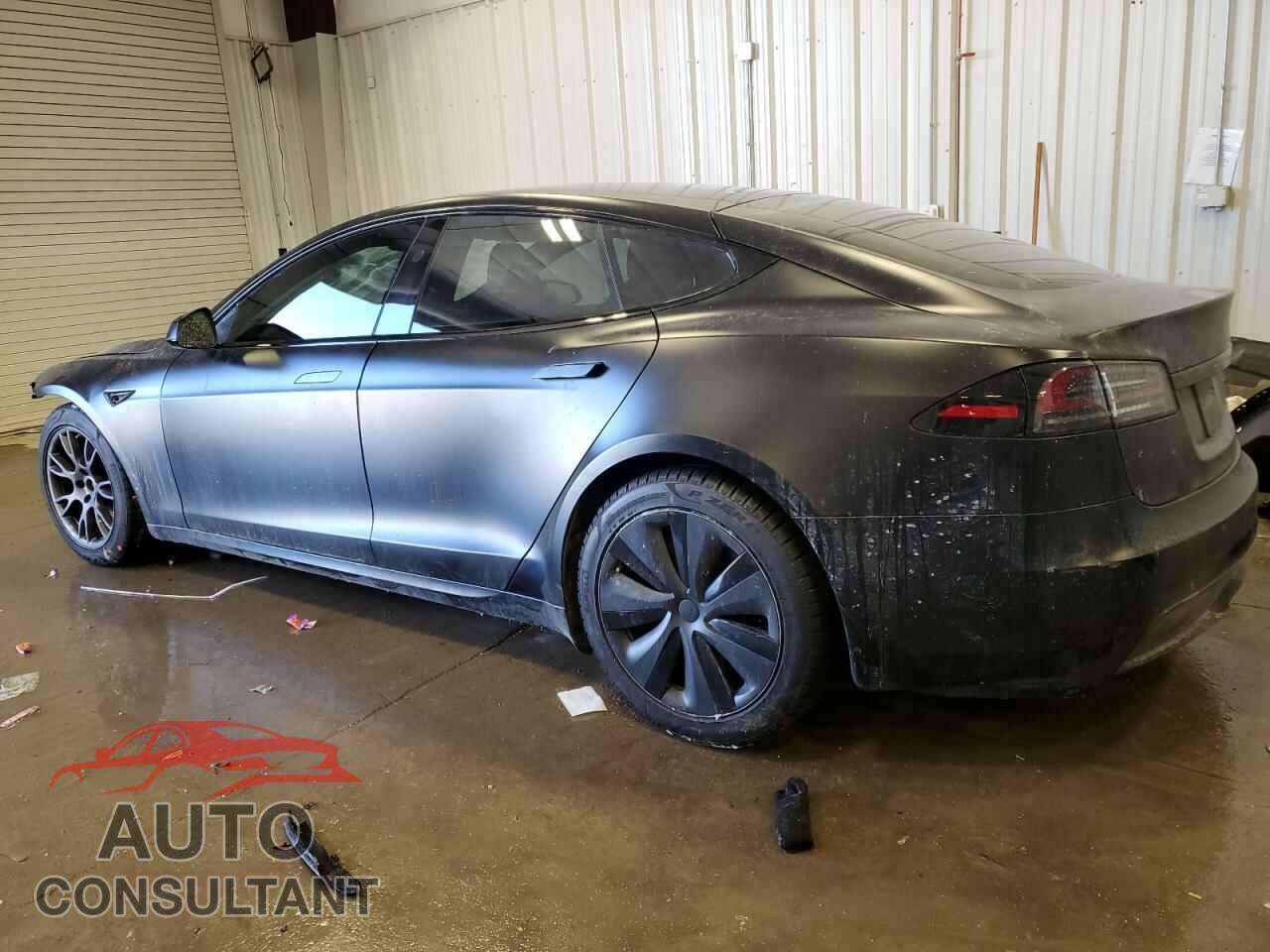TESLA MODEL S 2023 - 5YJSA1E58PF519857