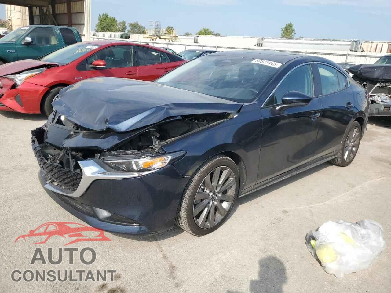 MAZDA 3 2024 - 3MZBPACM7RM402498