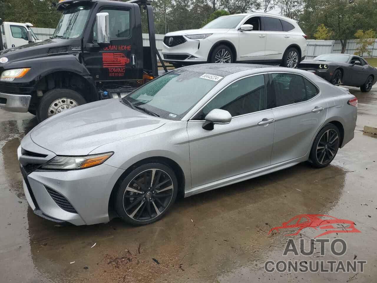 TOYOTA CAMRY 2018 - 4T1B61HK7JU128244