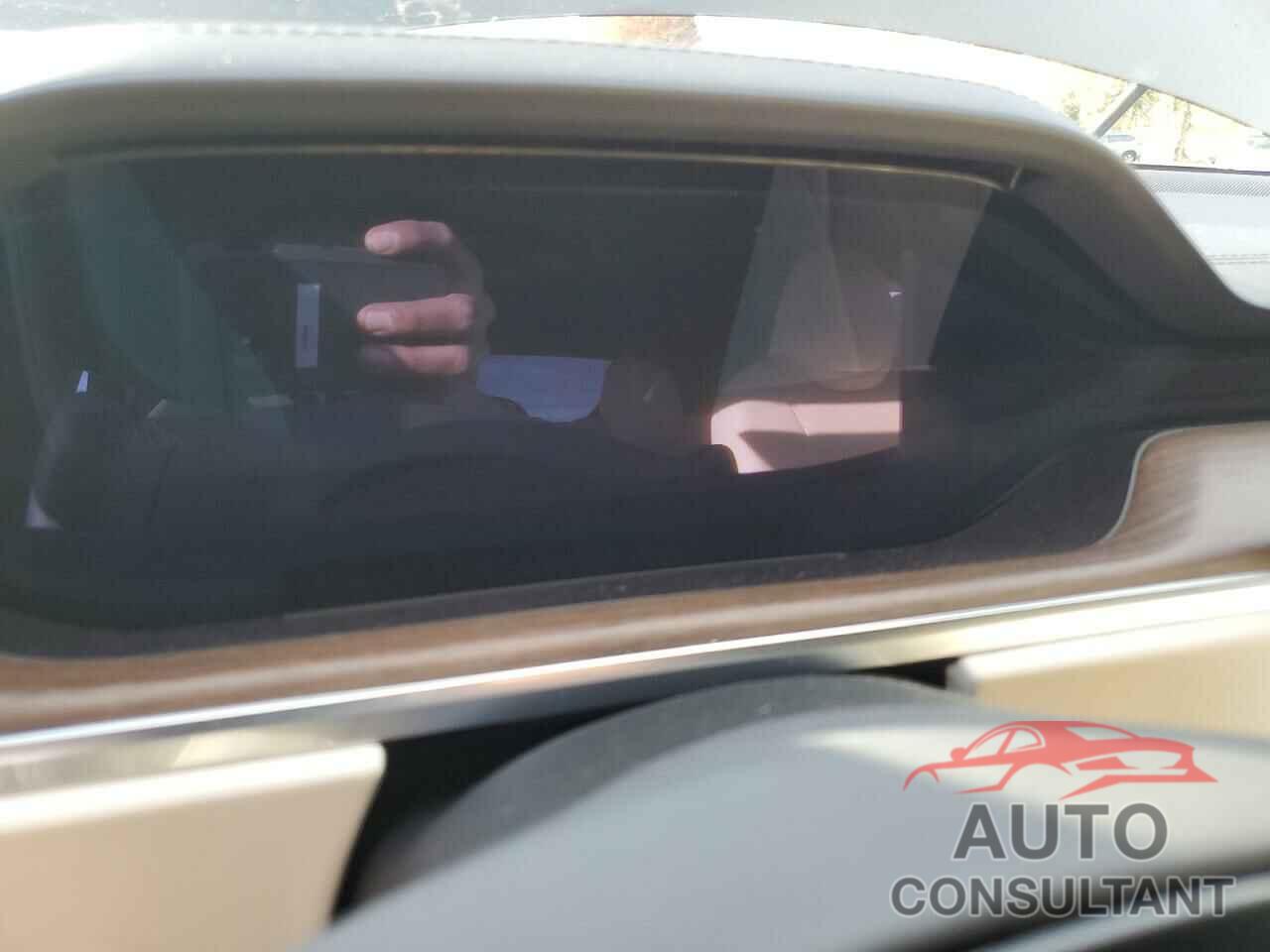 TESLA MODEL S 2022 - 5YJSA1E56NF462815