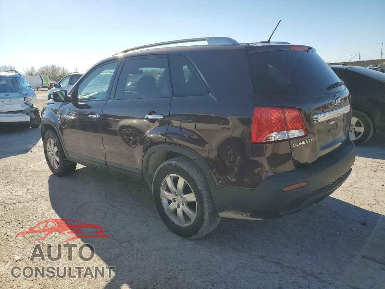 KIA SORENTO 2011 - 5XYKT4A23BG149524