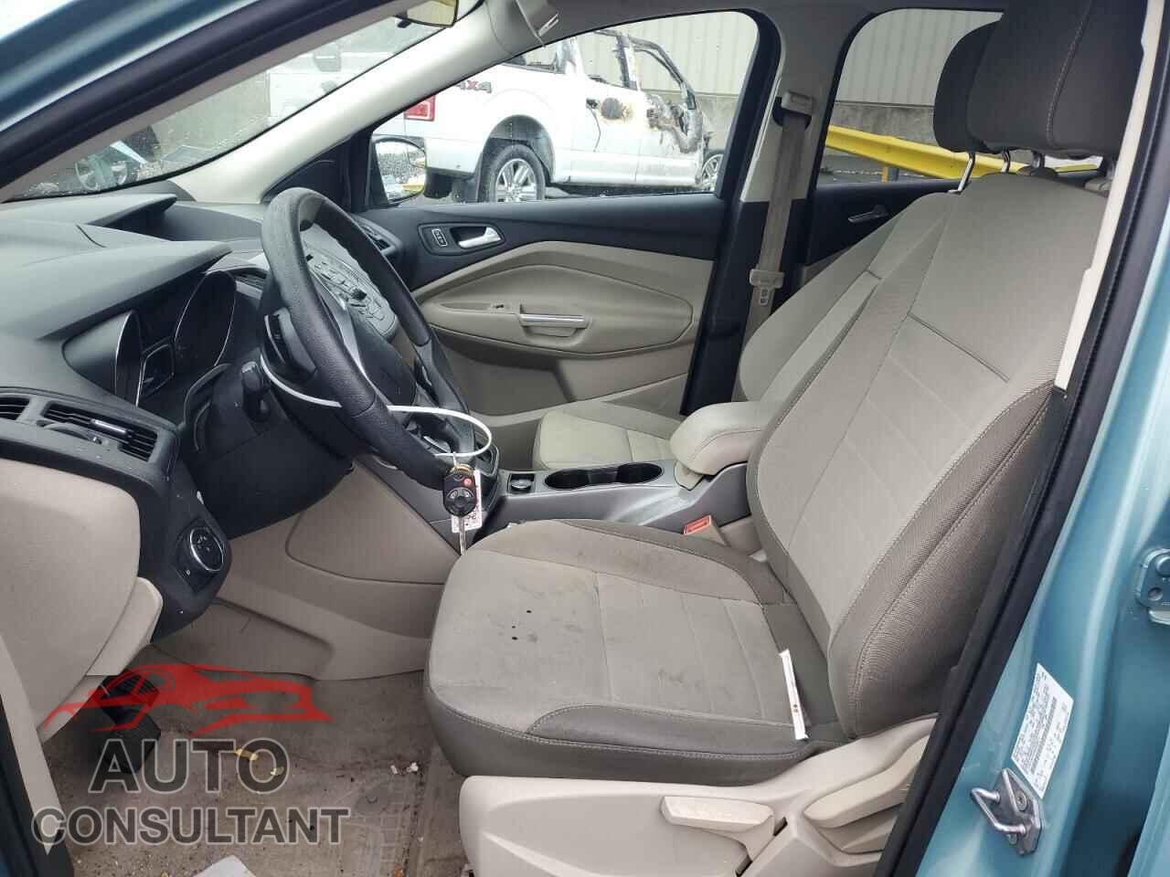 FORD ESCAPE 2013 - 1FMCU0GX4DUB58971
