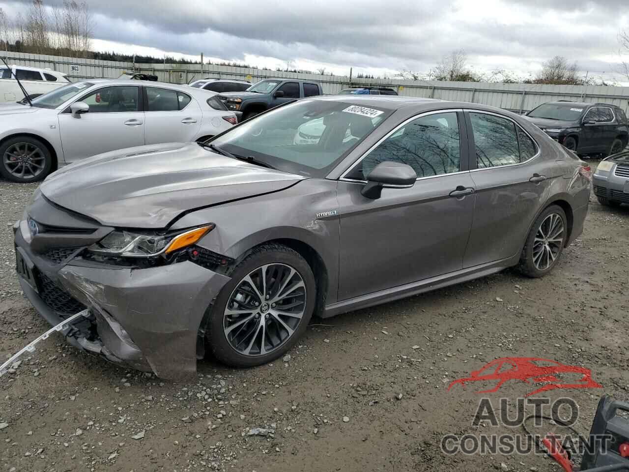 TOYOTA CAMRY 2018 - 4T1B21HK7JU510611