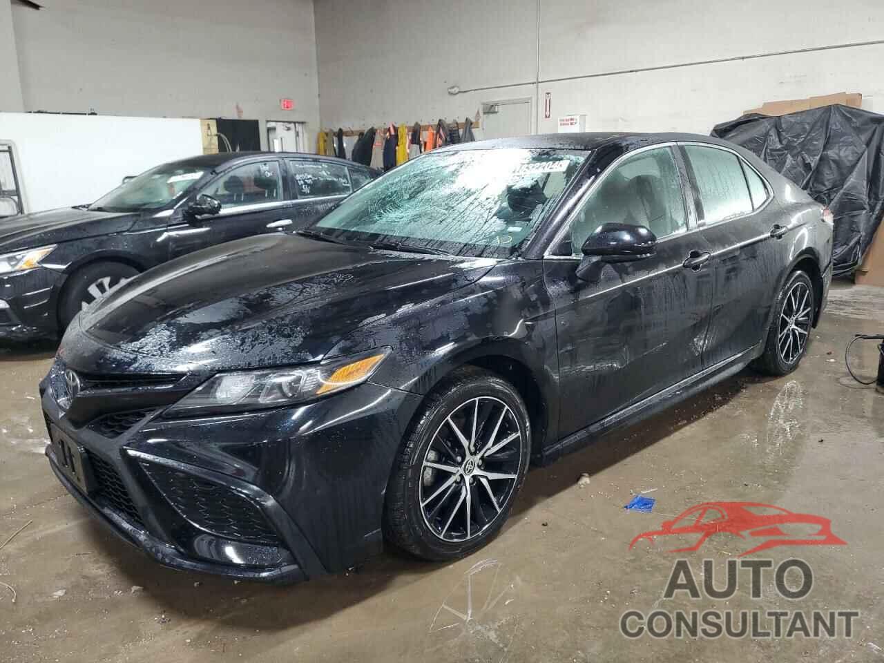 TOYOTA CAMRY 2021 - 4T1G11AK7MU537637