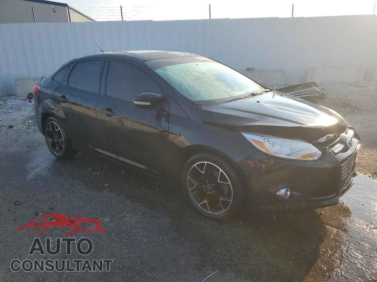 FORD FOCUS 2013 - 1FADP3F22DL122571