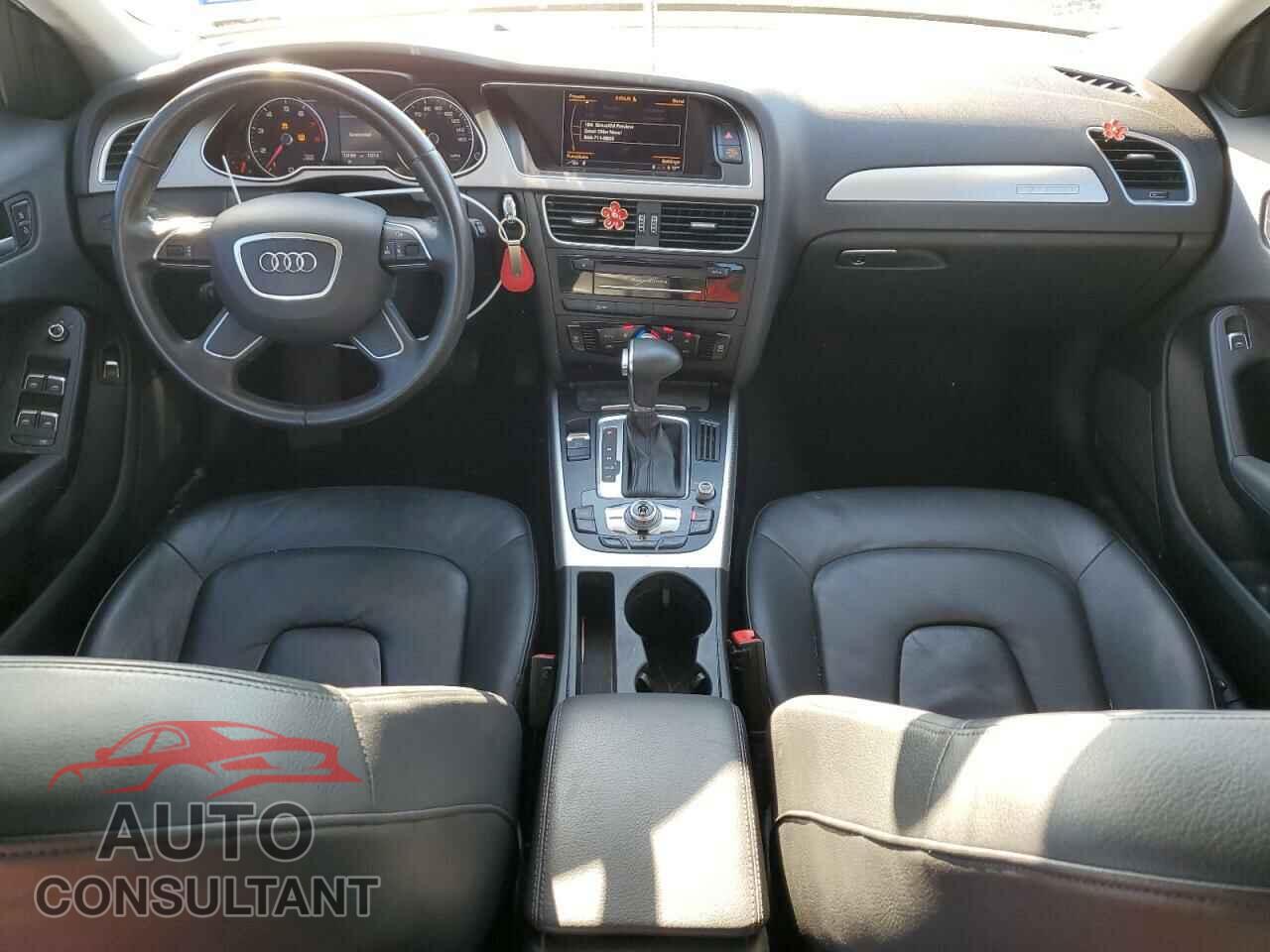 AUDI A4 2013 - WAUBFAFL8DN039066