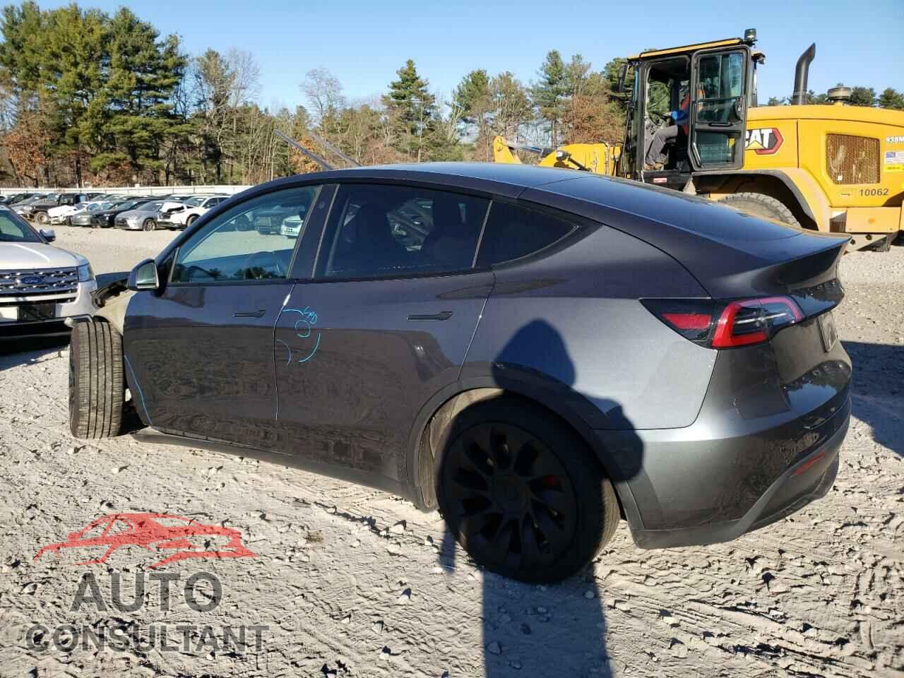 TESLA MODEL Y 2021 - 5YJYGDEE1MF182048