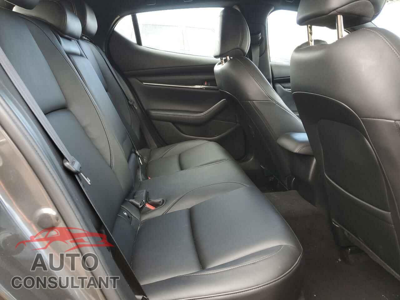 MAZDA 3 2019 - JM1BPBMM5K1143262