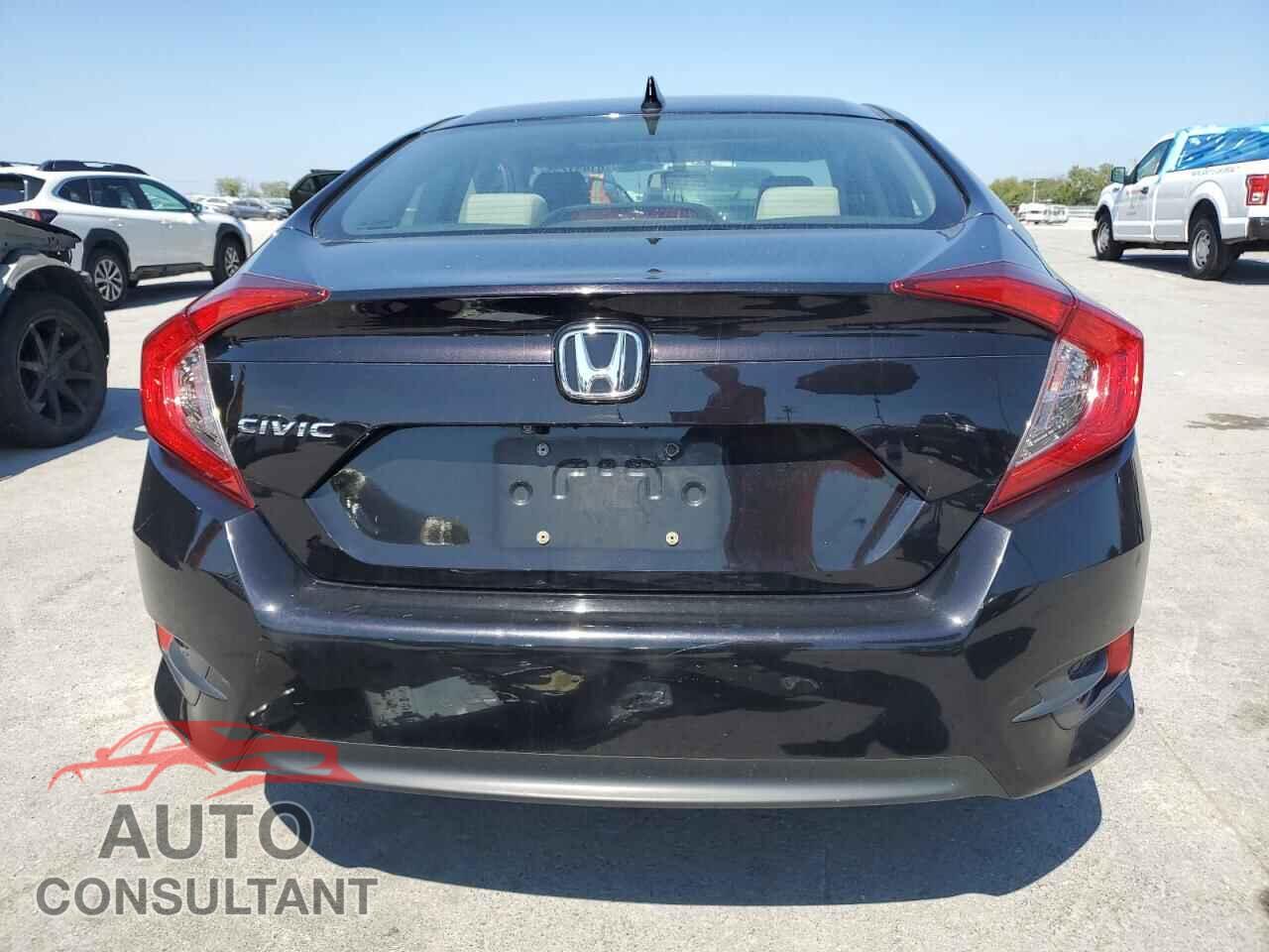 HONDA CIVIC 2017 - 19XFC2F78HE057129