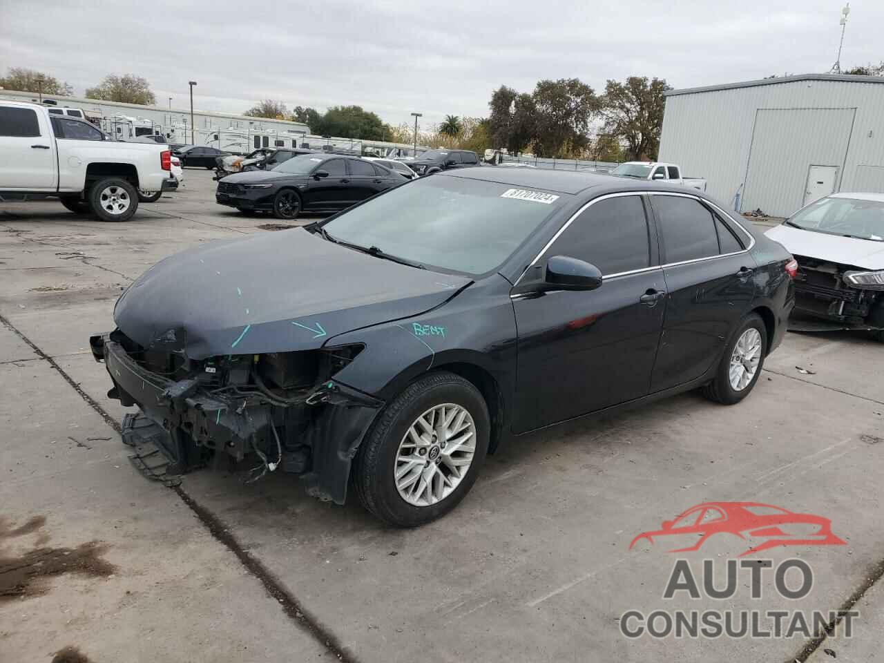 TOYOTA CAMRY 2016 - 4T4BF1FK4GR573901