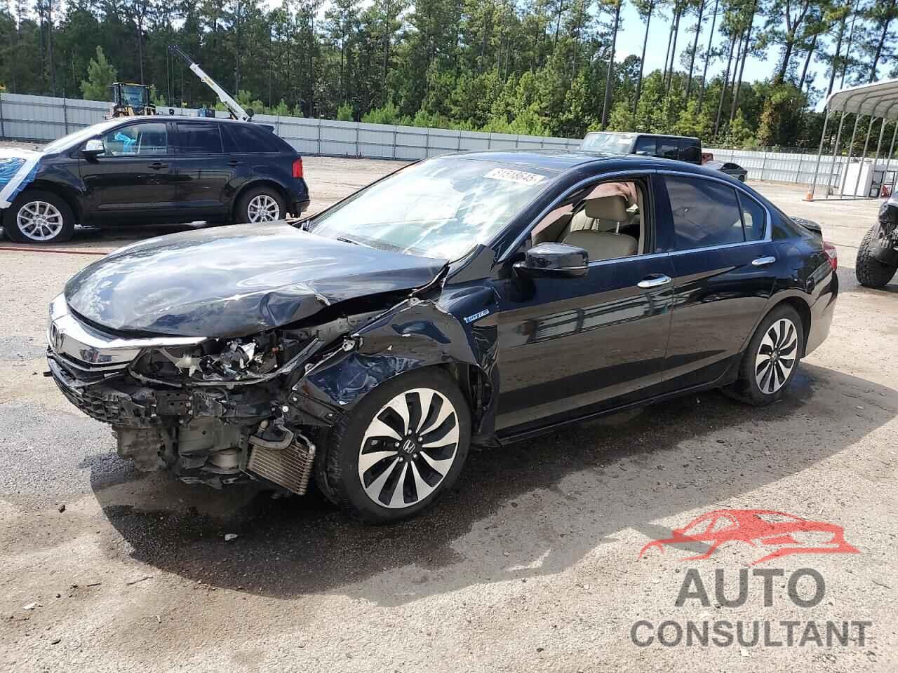 HONDA ACCORD 2017 - JHMCR6F51HC017004