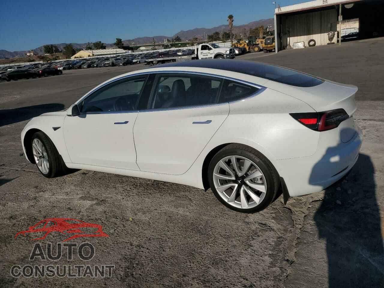TESLA MODEL 3 2018 - 5YJ3E1EA2JF009985