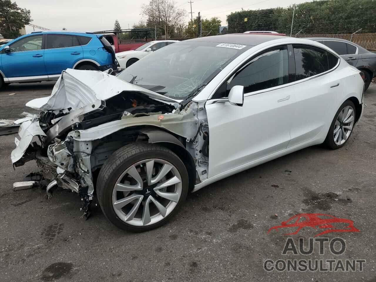 TESLA MODEL 3 2018 - 5YJ3E1EA9JF108237