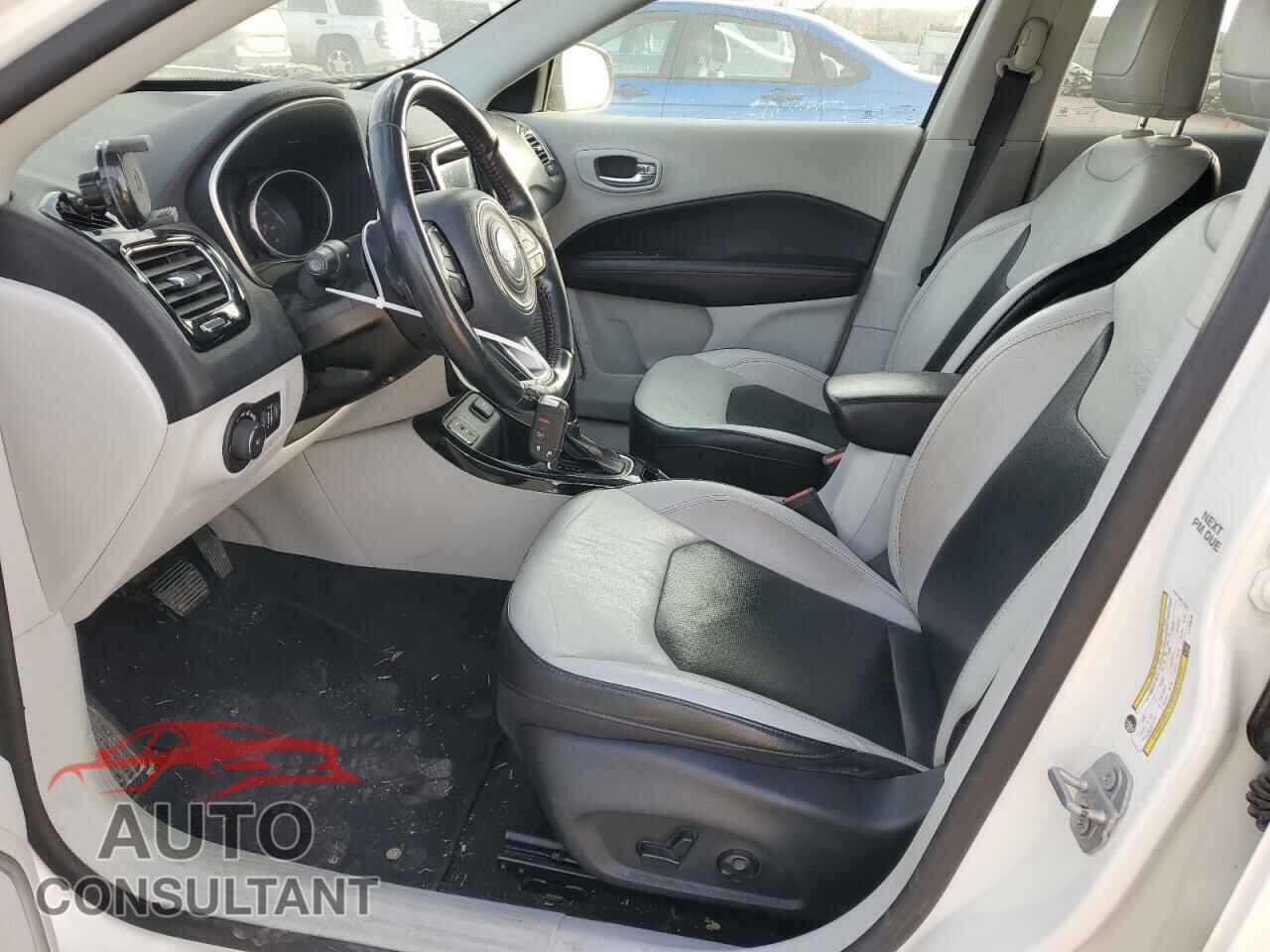 JEEP COMPASS 2020 - 3C4NJCCB9LT129010