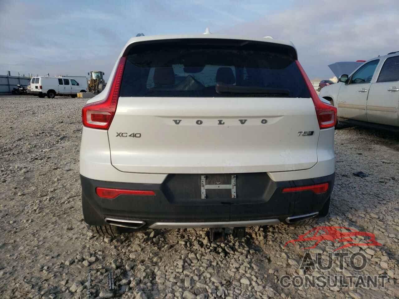 VOLVO XC40 2020 - YV4162UL9L2322693