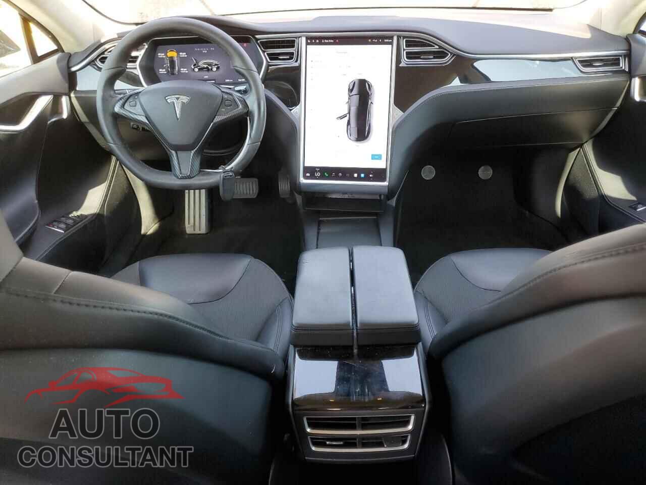 TESLA MODEL S 2016 - 5YJSA1E17GF133685