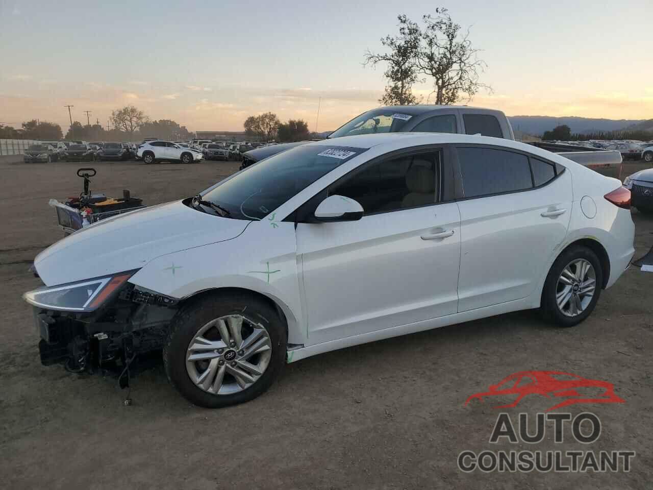 HYUNDAI ELANTRA 2020 - 5NPD84LF2LH507152