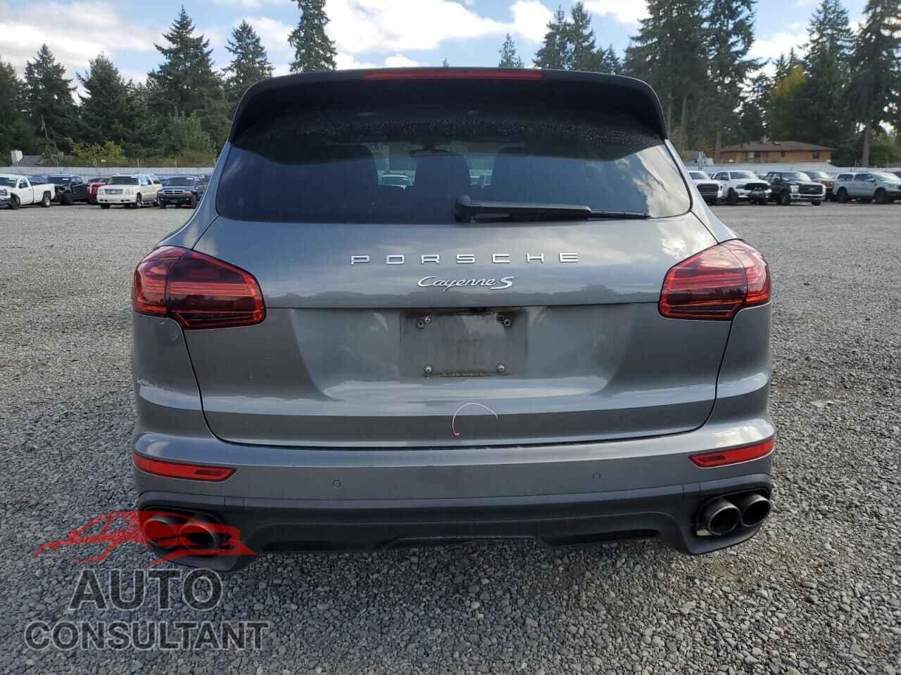 PORSCHE CAYENNE 2017 - WP1AB2A25HLA50167