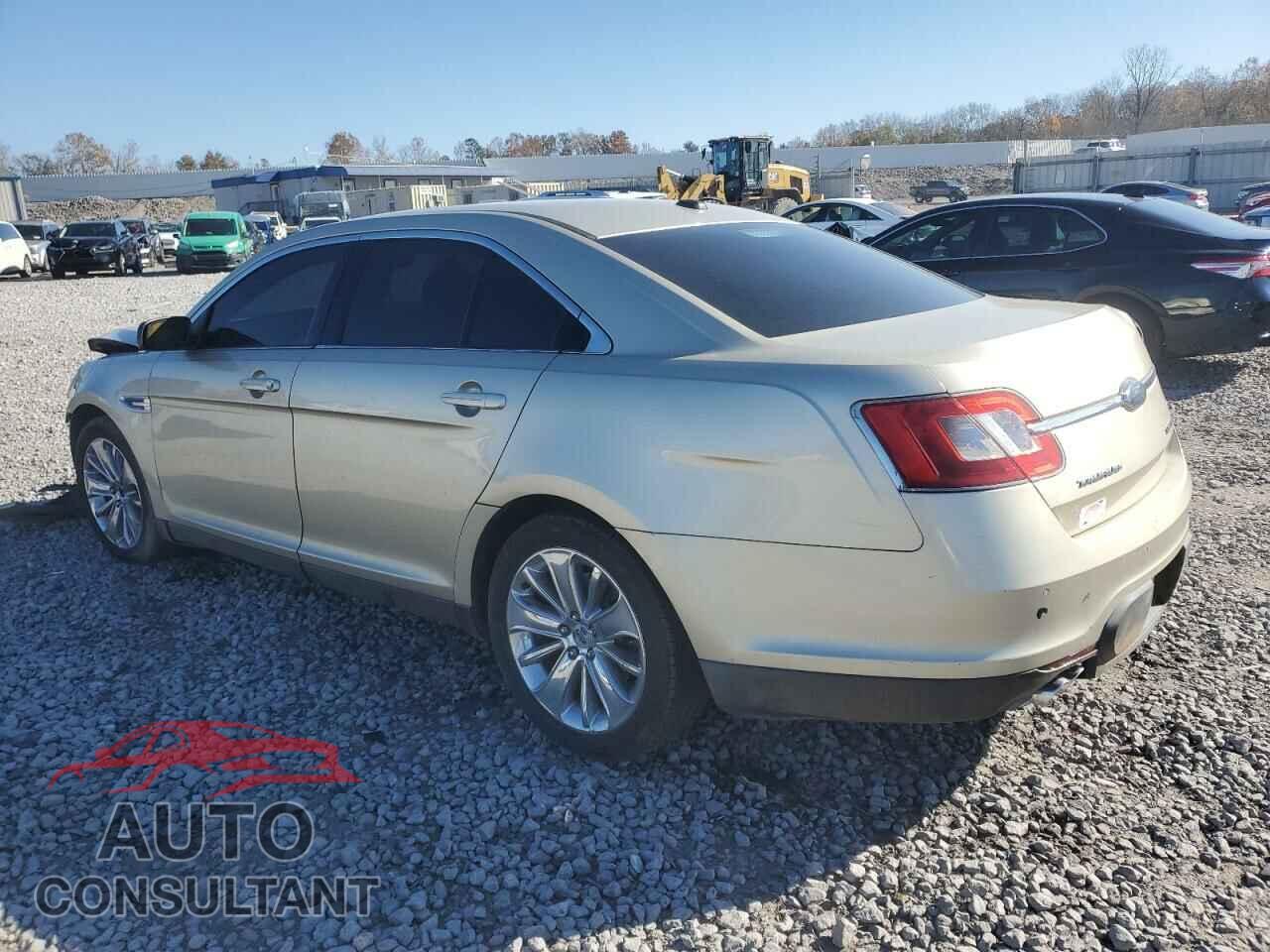 FORD TAURUS 2010 - 1FAHP2FW8AG118480
