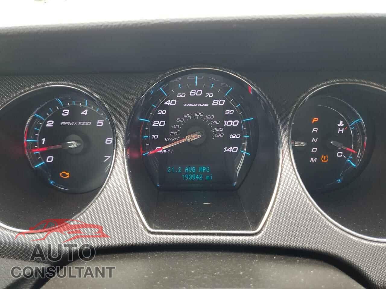 FORD TAURUS 2011 - 1FAHP2KT2BG128225