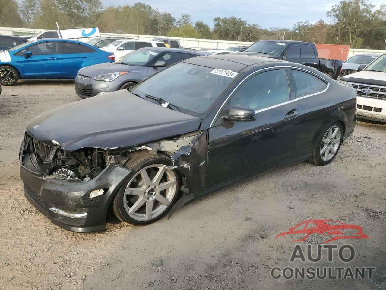 MERCEDES-BENZ C-CLASS 2012 - WDDGJ5HB1CF800148