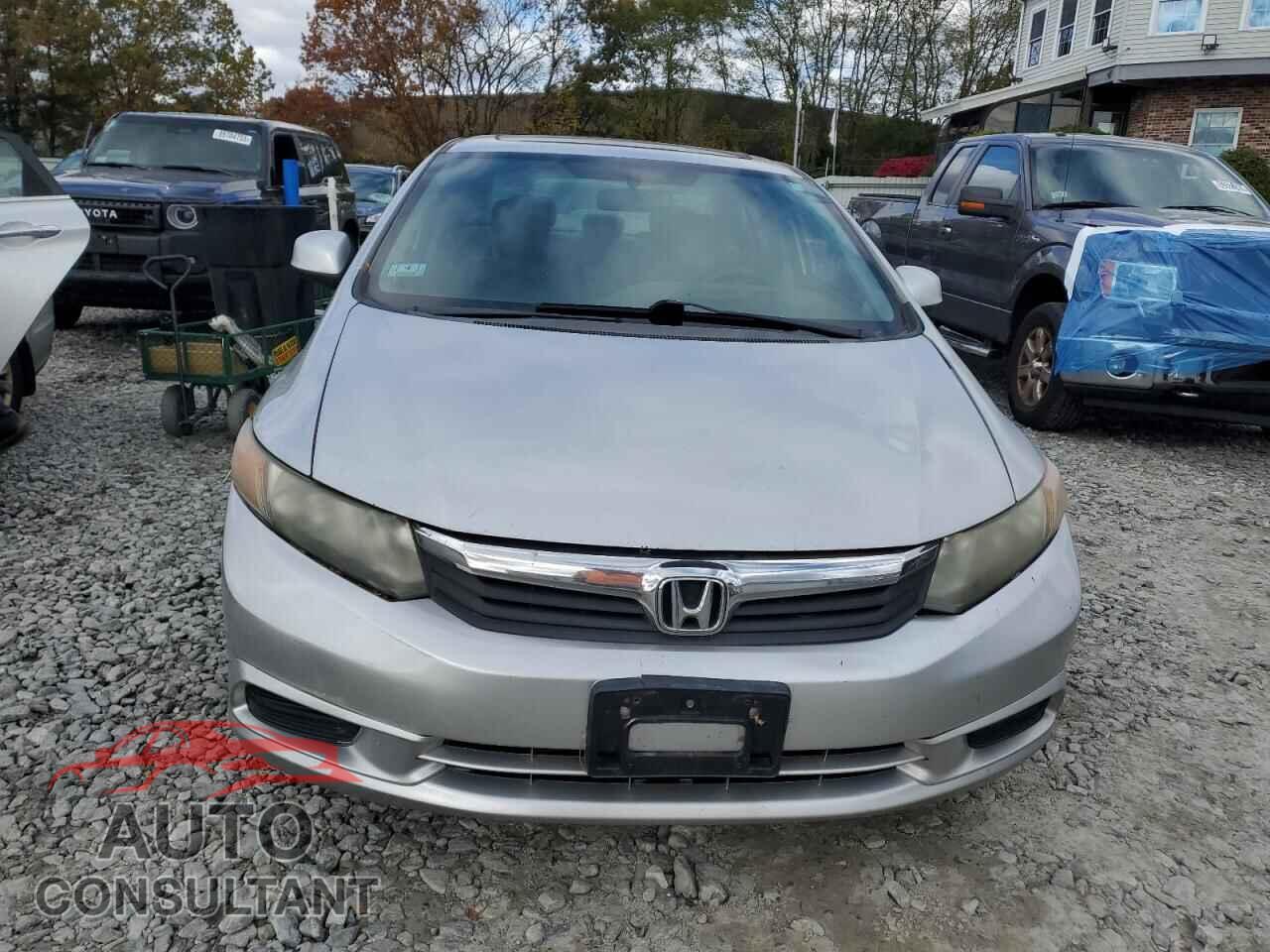 HONDA CIVIC 2012 - 2HGFB2F84CH570260