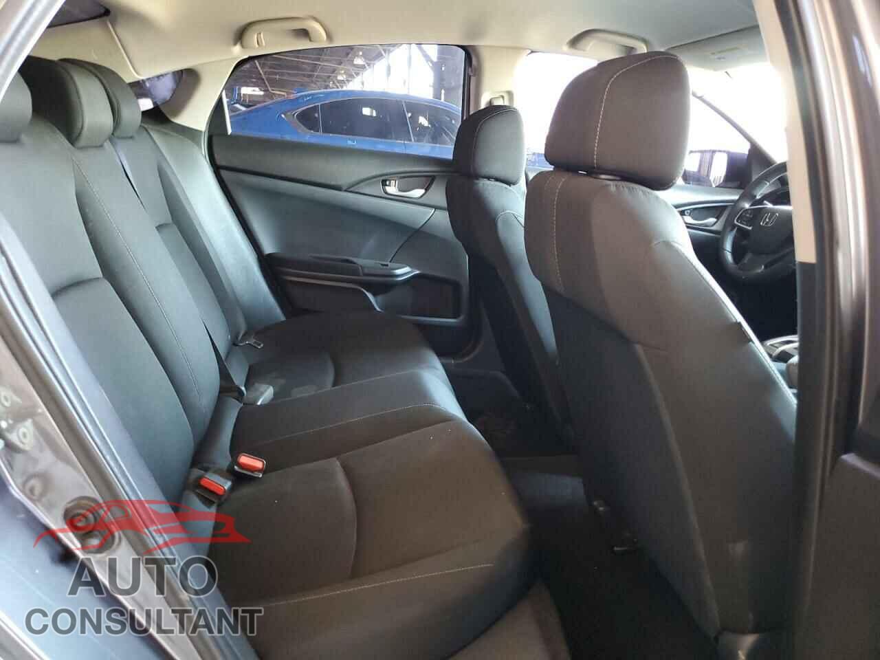 HONDA CIVIC 2018 - 19XFC2F56JE041757