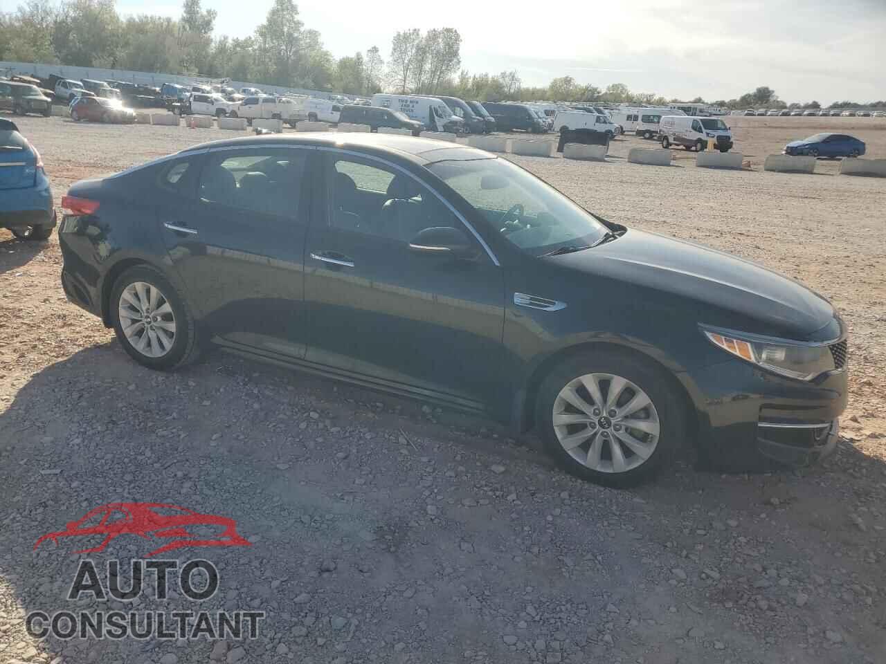 KIA OPTIMA 2018 - 5XXGU4L38JG210345