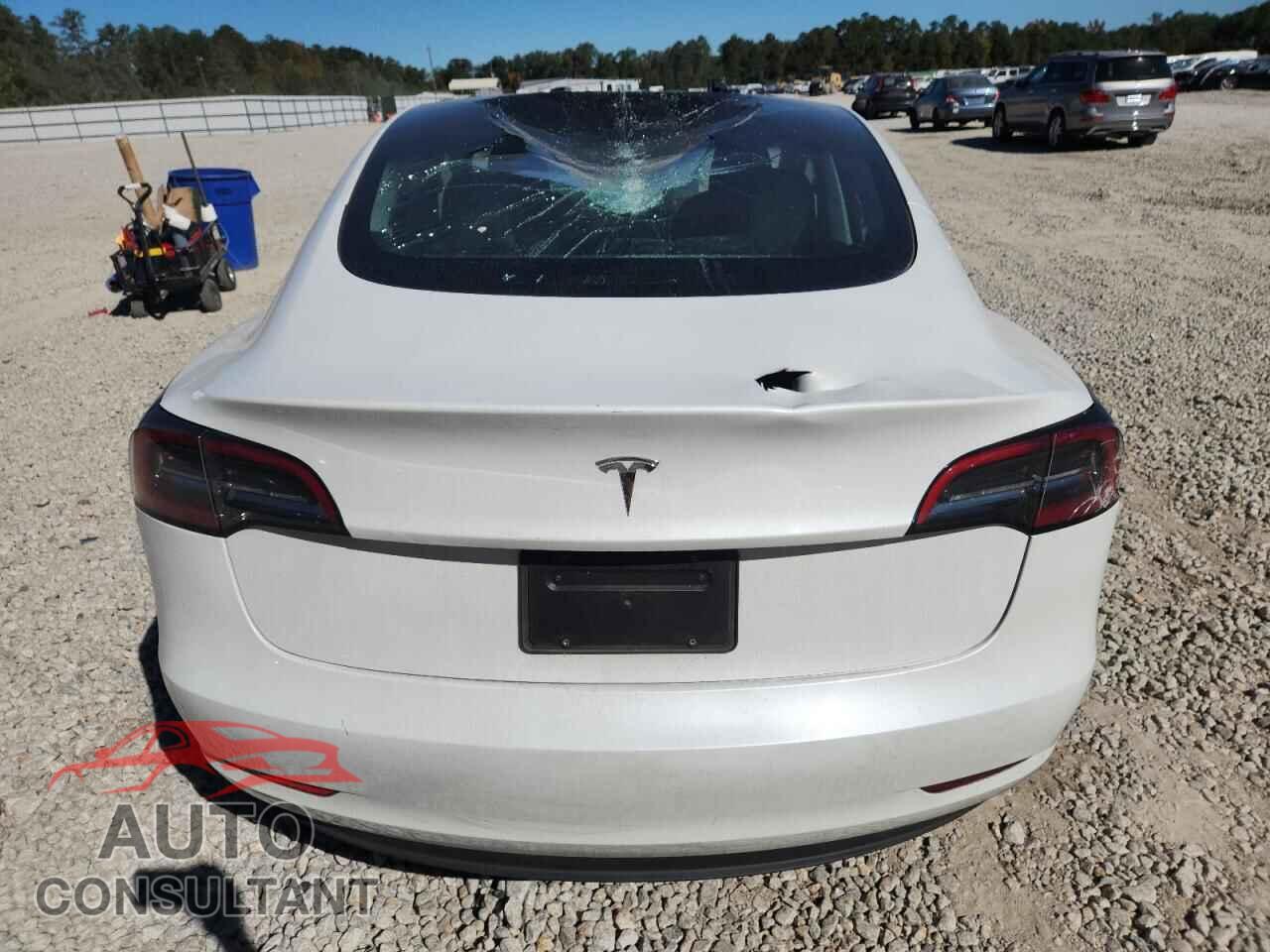 TESLA MODEL 3 2023 - 5YJ3E1EA7PF585046