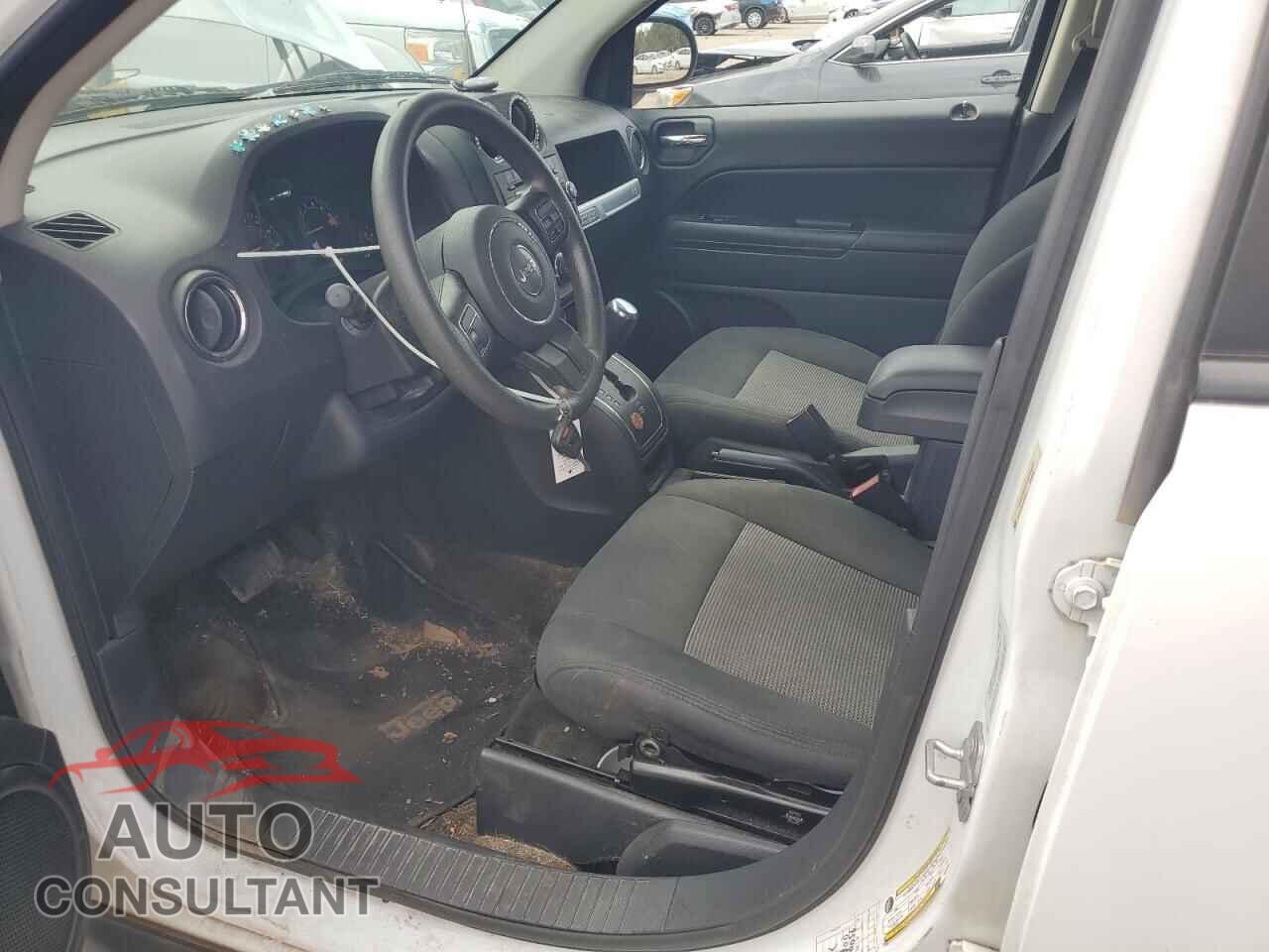JEEP COMPASS 2015 - 1C4NJCBAXFD249689