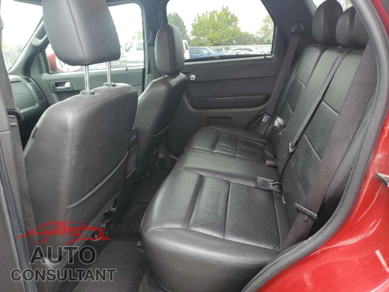 FORD ESCAPE 2011 - 1FMCU0E71BKC28700