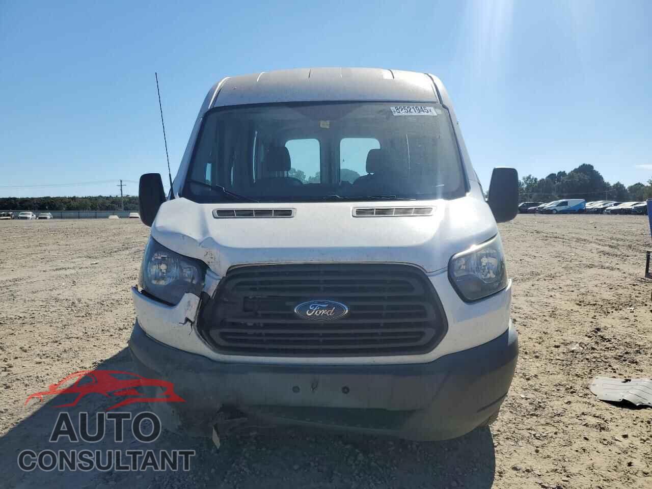 FORD TRANSIT 2015 - 1FTYR1CM9FKA24727