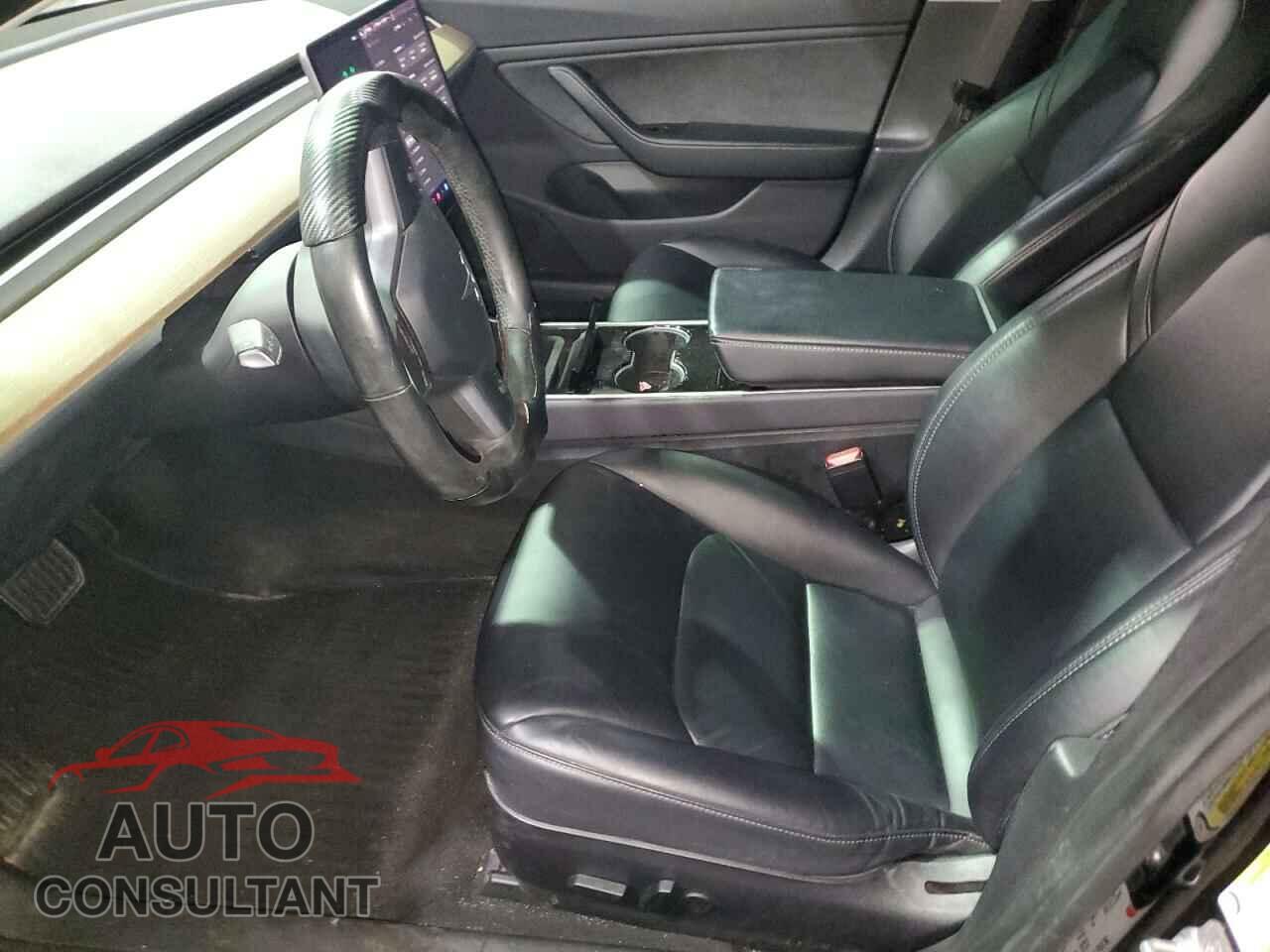 TESLA MODEL 3 2018 - 5YJ3E1EAXJF048730