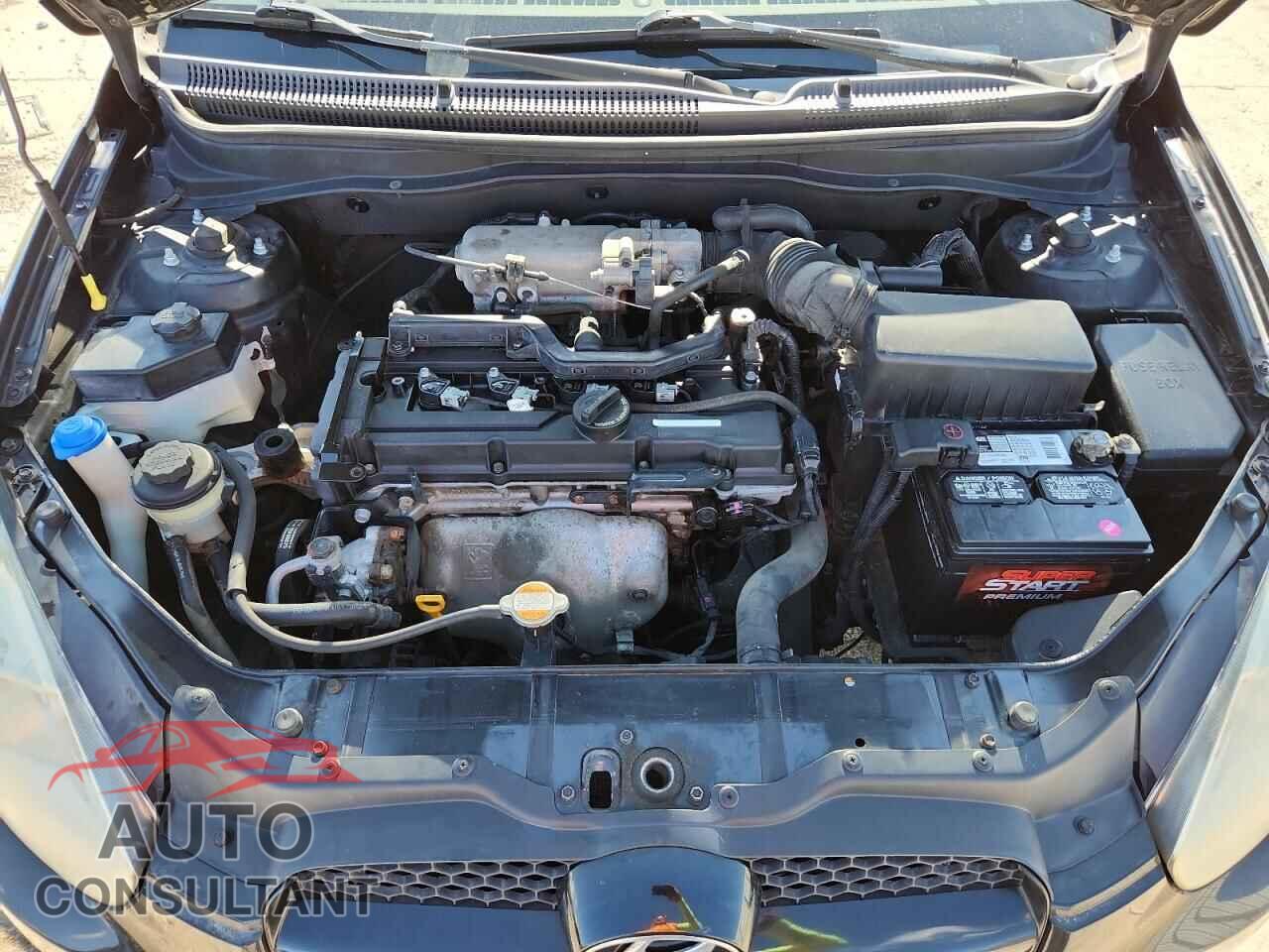 HYUNDAI ACCENT 2009 - KMHCM36C19U106818
