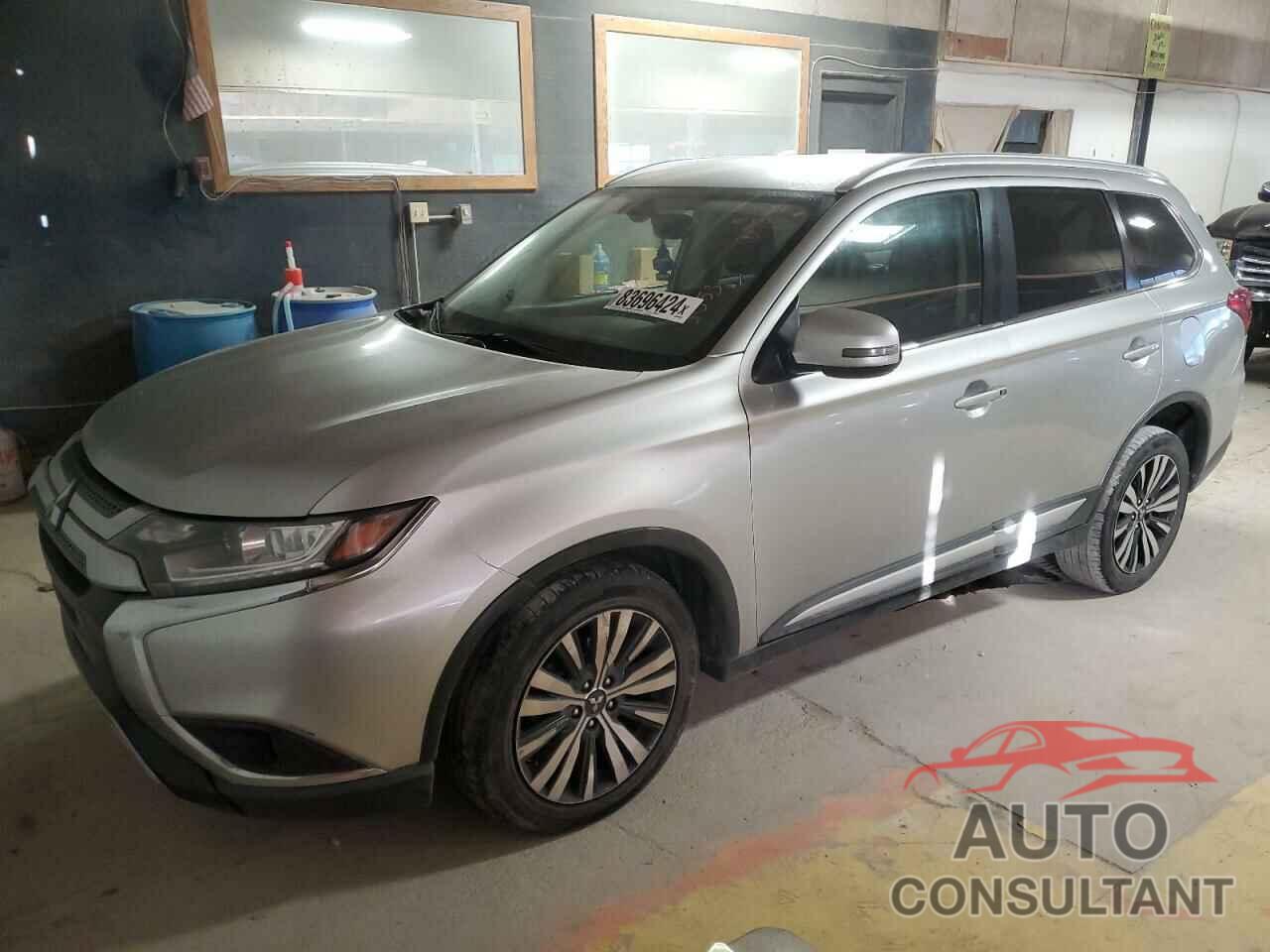 MITSUBISHI OUTLANDER 2019 - JA4AD3A34KJ000853