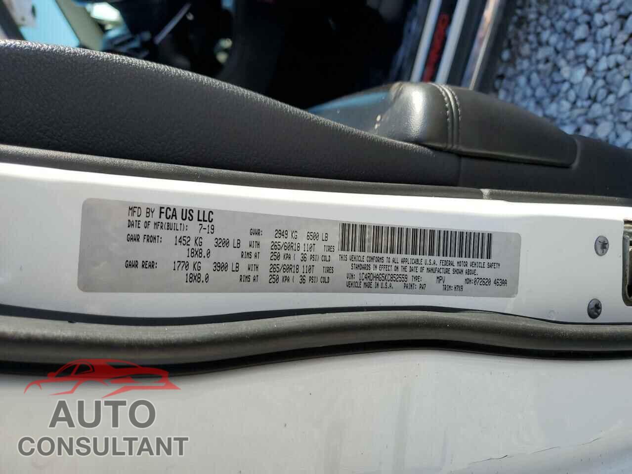 DODGE DURANGO 2019 - 1C4RDHAG5KC852559