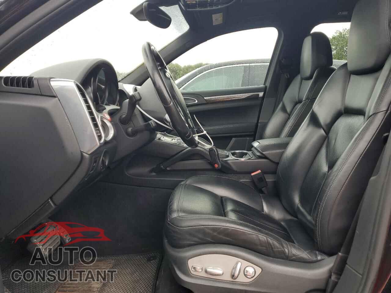 PORSCHE CAYENNE 2011 - WP1AB2A2XBLA55985