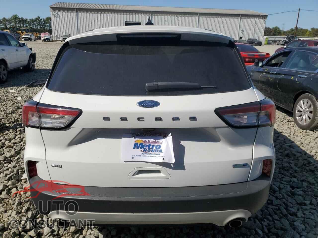 FORD ESCAPE 2020 - 1FMCU9G61LUA20007