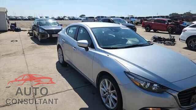 MAZDA 3 2017 - 3MZBN1V73HM131127