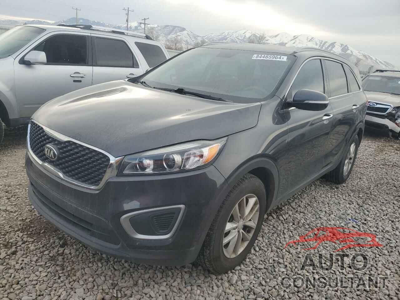 KIA SORENTO 2018 - 5XYPG4A38JG347212