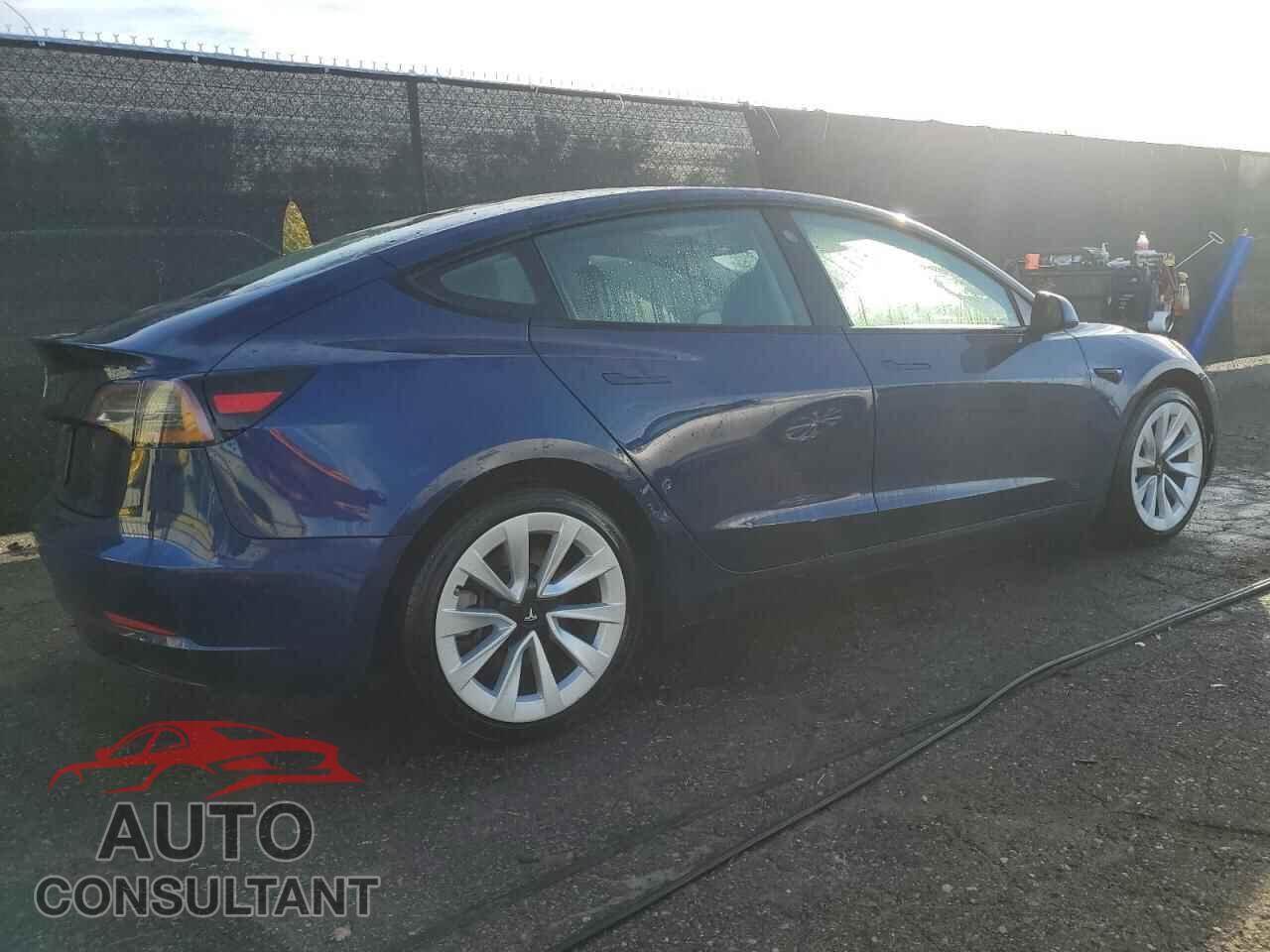 TESLA MODEL 3 2023 - 5YJ3E1EA4PF451210