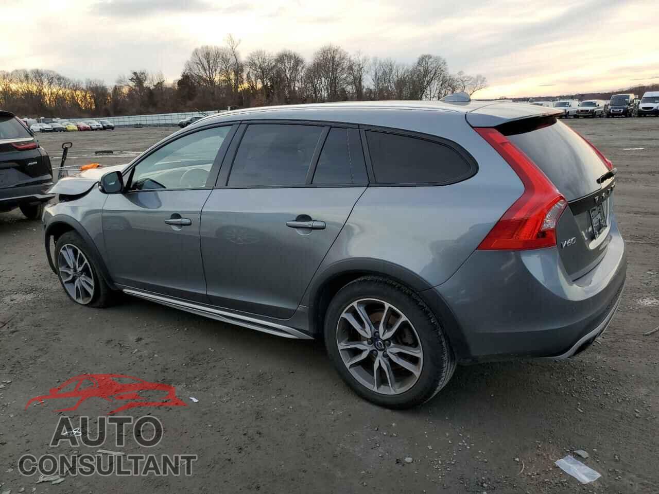 VOLVO V60 2016 - YV4612HK1G1016329