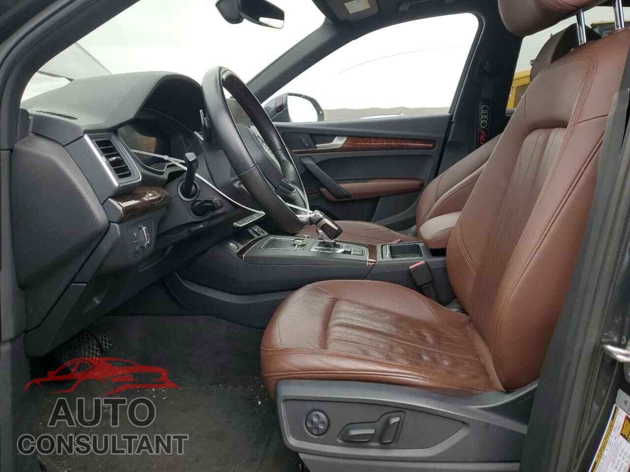AUDI Q5 2018 - WA1BNAFY7J2088154