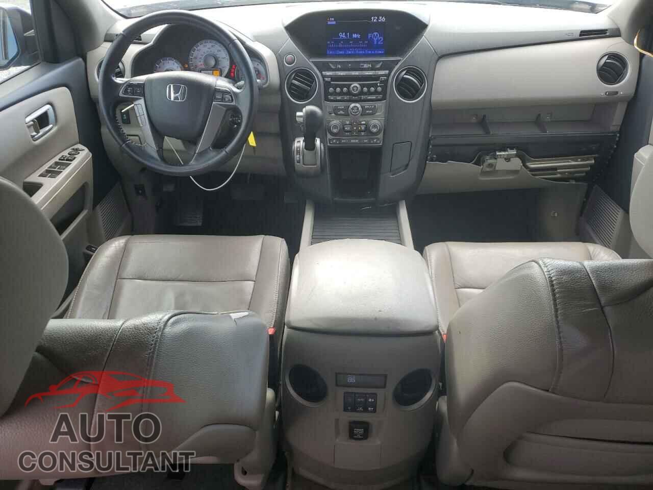 HONDA PILOT 2013 - 5FNYF3H52DB031907