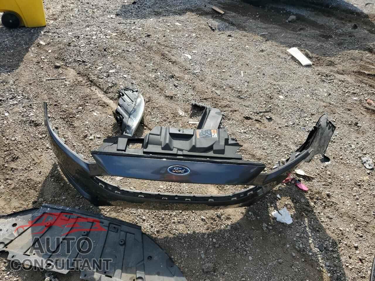 FORD FOCUS 2017 - 1FADP3F29HL276006