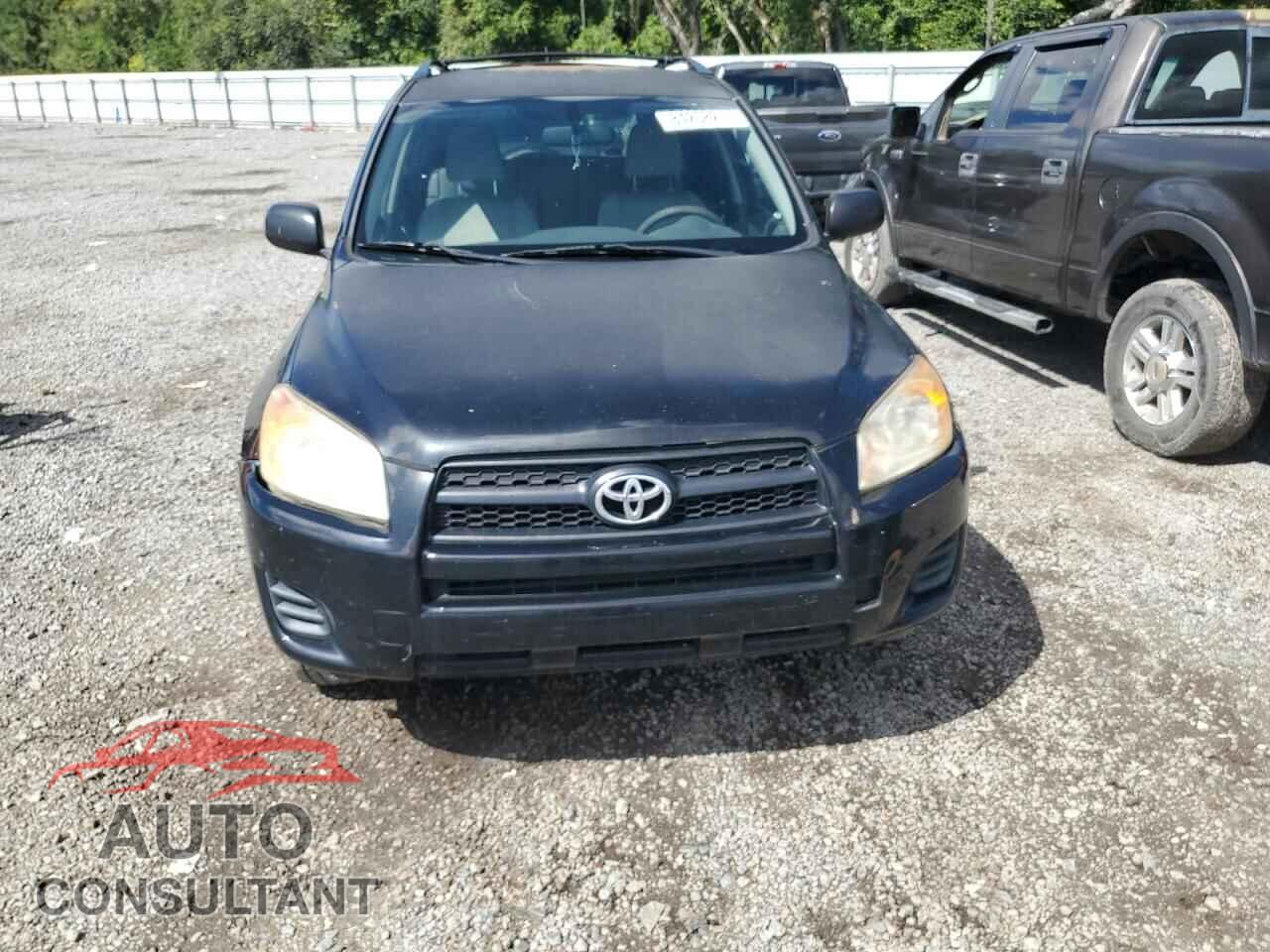 TOYOTA RAV4 2011 - JTMZF4DV5BD031355