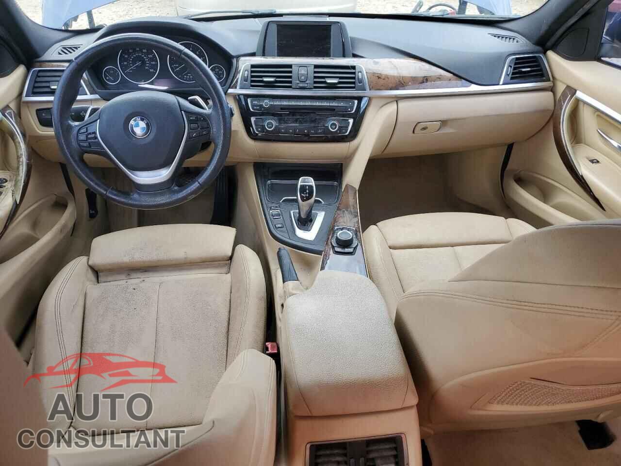 BMW 3 SERIES 2016 - WBA8E9G59GNT81593